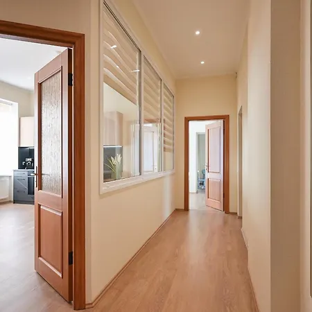 5 Bedroom リガ