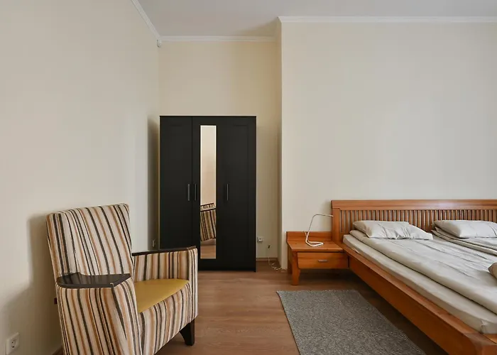 Appartement 5 Bedroom *