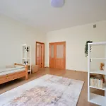 5 Bedroom Apartamento *