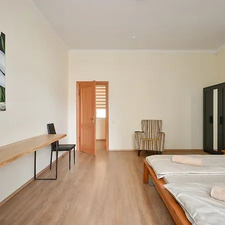 5 Bedroom Apartamento Riga
